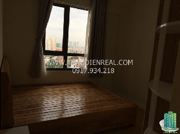 images/thumbnail/masteri-2-bedroom-corner-view-towards-the-horizon-1800-in-the-heart-of-district-1-vinhomes-central-park-ha-noi-highway-an-phu-cantavil-not-obstructed-any-other-building-with-balconies-_tbn_1482034595.jpg