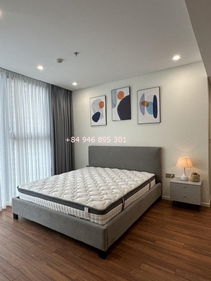 images/upload/thao-dien-green-tower-2-bedroom-brand-new-furniture-river-view-for-rent_1701062499.jpg