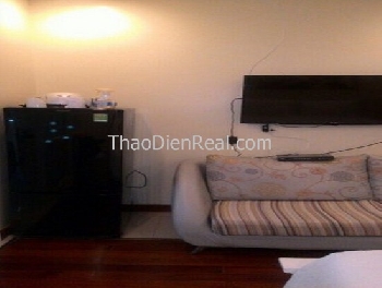  Lovely furnitures 1 bedroom serviced apartment in District 1. 
There is so many amenities in the accommondation for you: Parking arrangment, Feng-shui, utilities, pool, supermartket, etc...
In other side, it has a high security service to protect