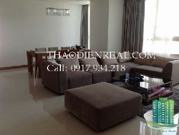 Xi River View Palace 185sqm for rent, very nice apartment with good price
Price: 3200usd/month included VAT, management fee, 185sqm, 3 bedroom.
Xi Riverview Palace for rent with amenities for your accommodation:
· Modern family comfort and
