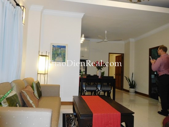 images/upload/nice-decoration-2-bed-or-3-bed-serviced-apartment-in-dien-bien-phu-street-for-rent-_1469421518.jpg