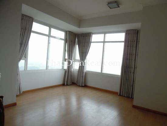 images/upload/unfurnished--city-view-4-bedrooms-apartment-in-saigon-pearl-for-rent-is-now-included-management-fee-_1464752399.jpg